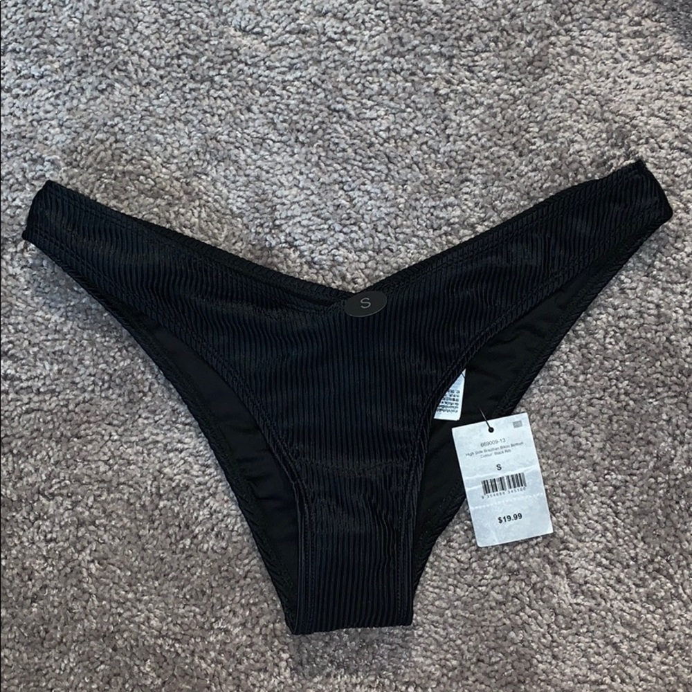 Cotton on bathing suit bottoms